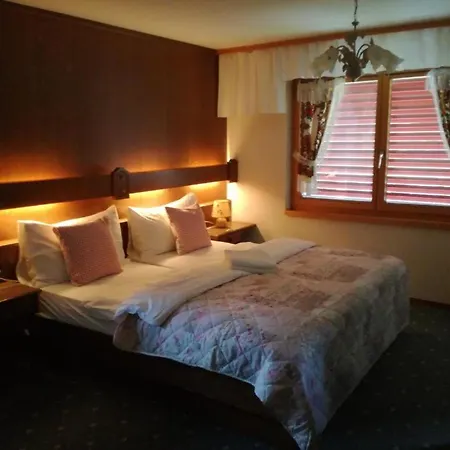 Touristen-chalet Hotel Leukerbad